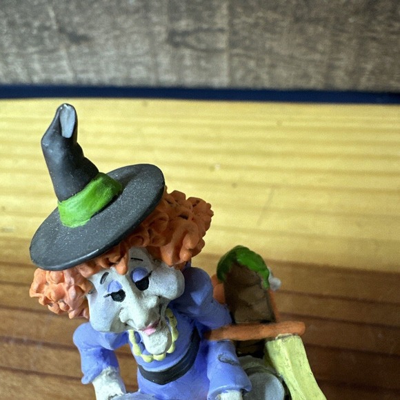 Creepy Hollow Shopping Witch Halloween Village - Picture 2 of 6